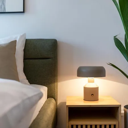 Altstadtnahe Wohlfuehloase Fuer 6 Personen Apartman *